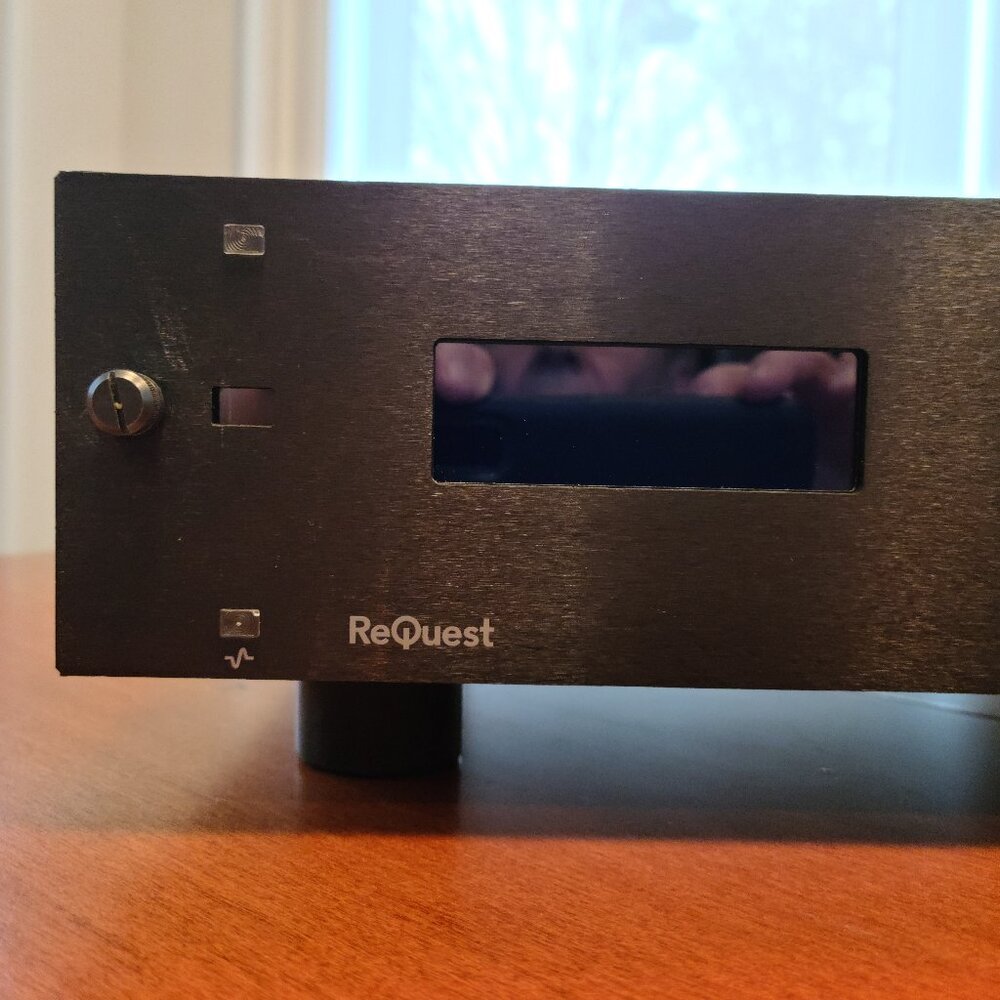 Rare ReQuest high end N Series Media Server.